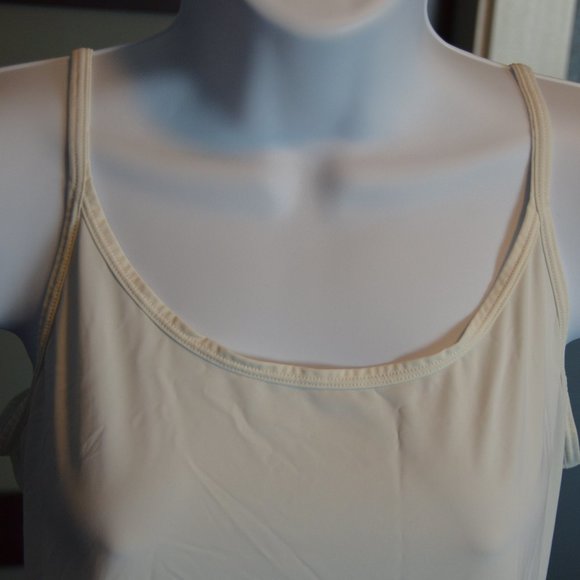 Slip - Picture 2 of 4